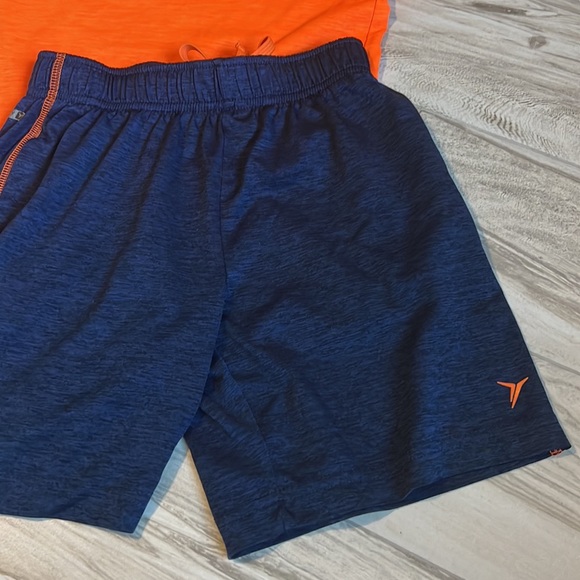 • Old Navy activewear go-dry matching set, 6/7 • - Picture 8 of 11